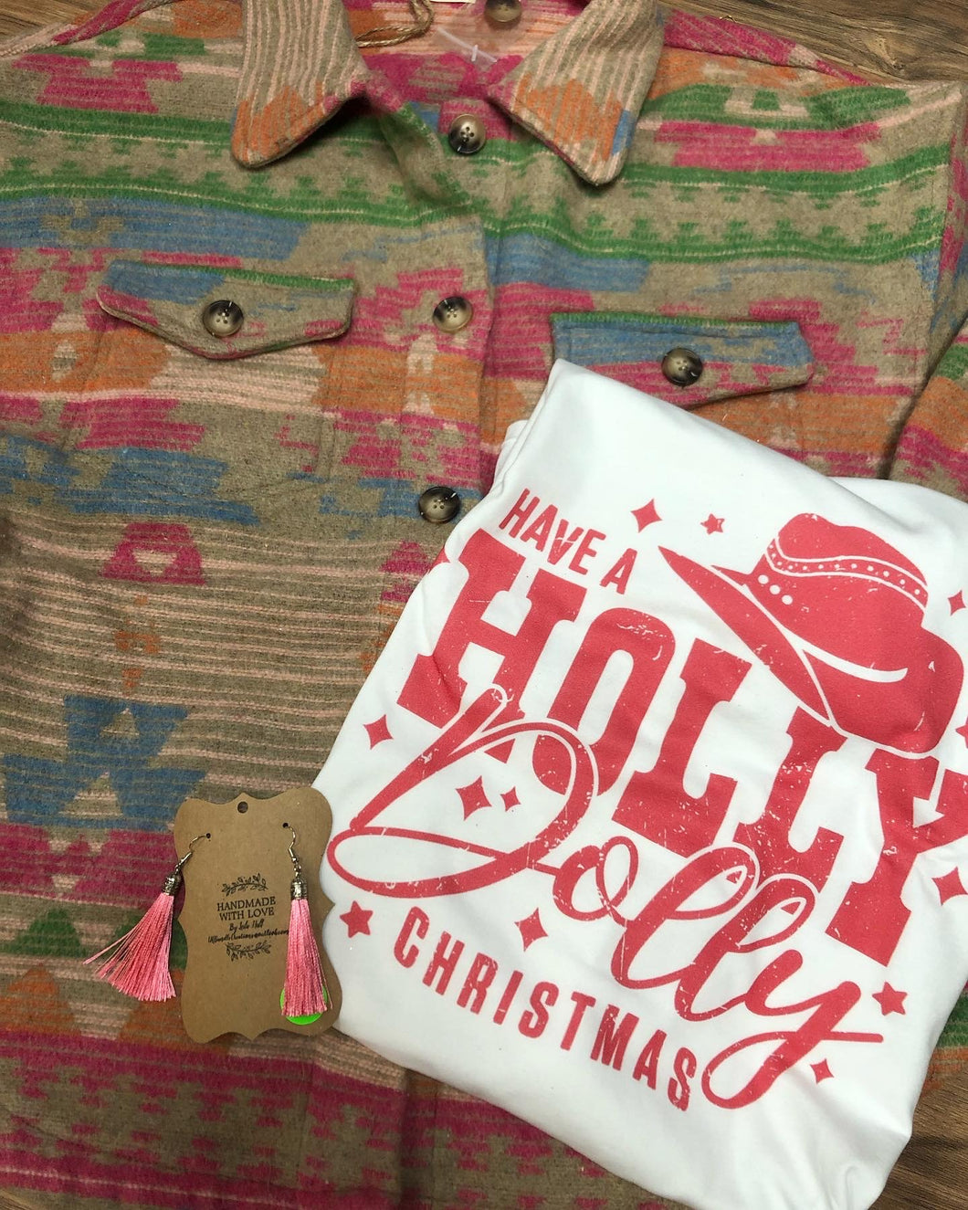 HOLLY DOLLY GRAPHIC T