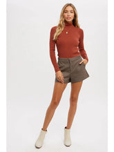 Load image into Gallery viewer, Ribbed Turtle Neck
