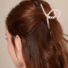 Load image into Gallery viewer, Metal chain claw clip
