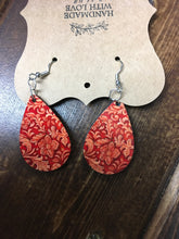 Load image into Gallery viewer, Susie Earrings
